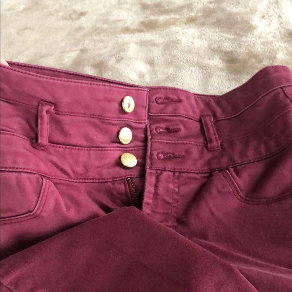 Maroon stretchy pants - Picture 2 of 4